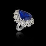 Tanzanite & diamond ring