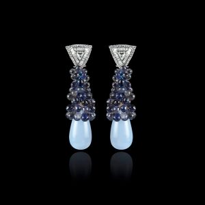 Diamond, iolite & chalcedony earring