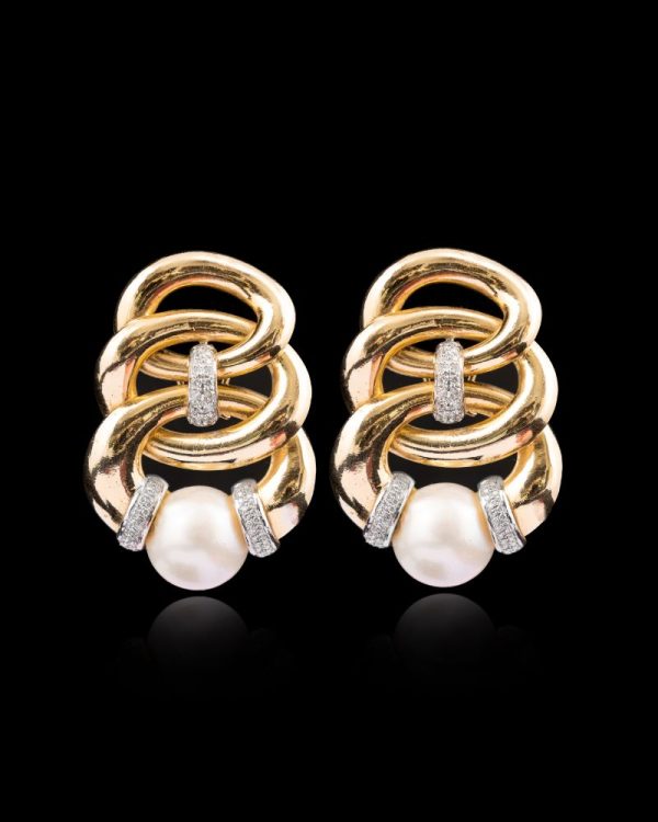 Twisted Gold Earrings With Pearl